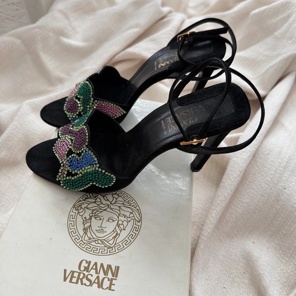 VERSACE - Picture 3 of 4